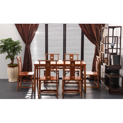 E4203-圆包圆餐桌带椅-缅花