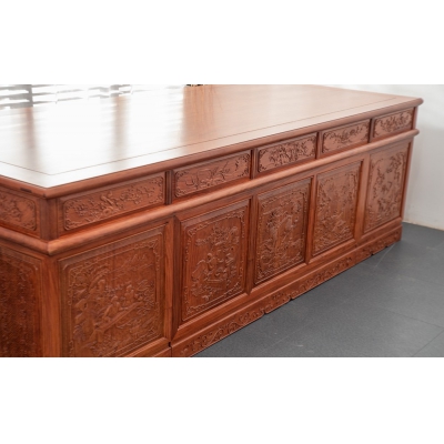 I0403 2.6M写字台 大果紫檀